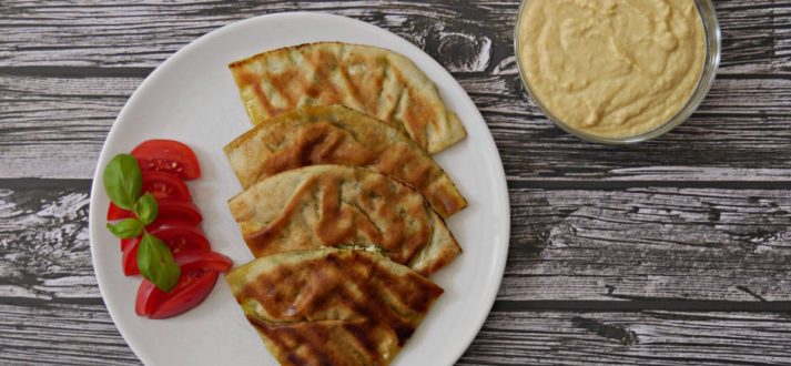 pita ze szpinakiem i serem