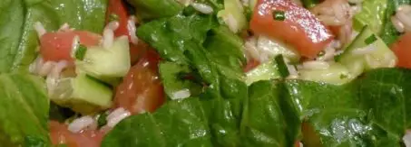 salata rzymska z ryzem