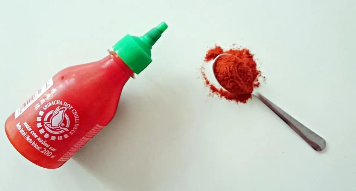 Co to jest: sos sriracha