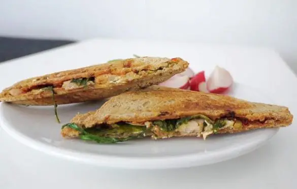 Wykwintne tosty śniadaniowe