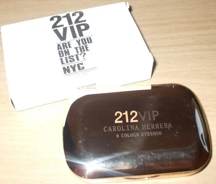 Kosmetyki, których nie ma: cienie Carolina Herrera