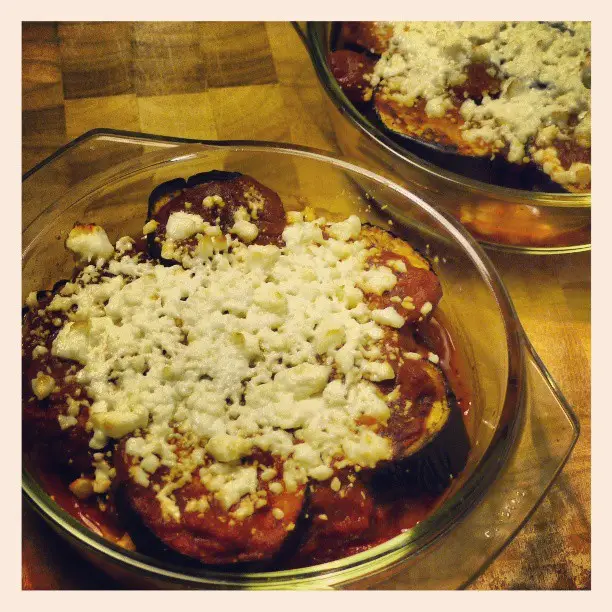 Zapiekanka z bakłażanem i cieciorką