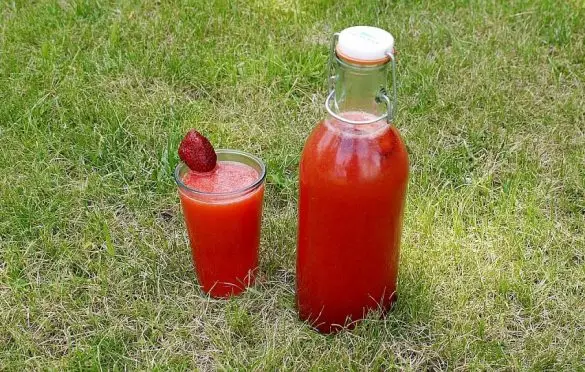 Lemoniada truskawkowa