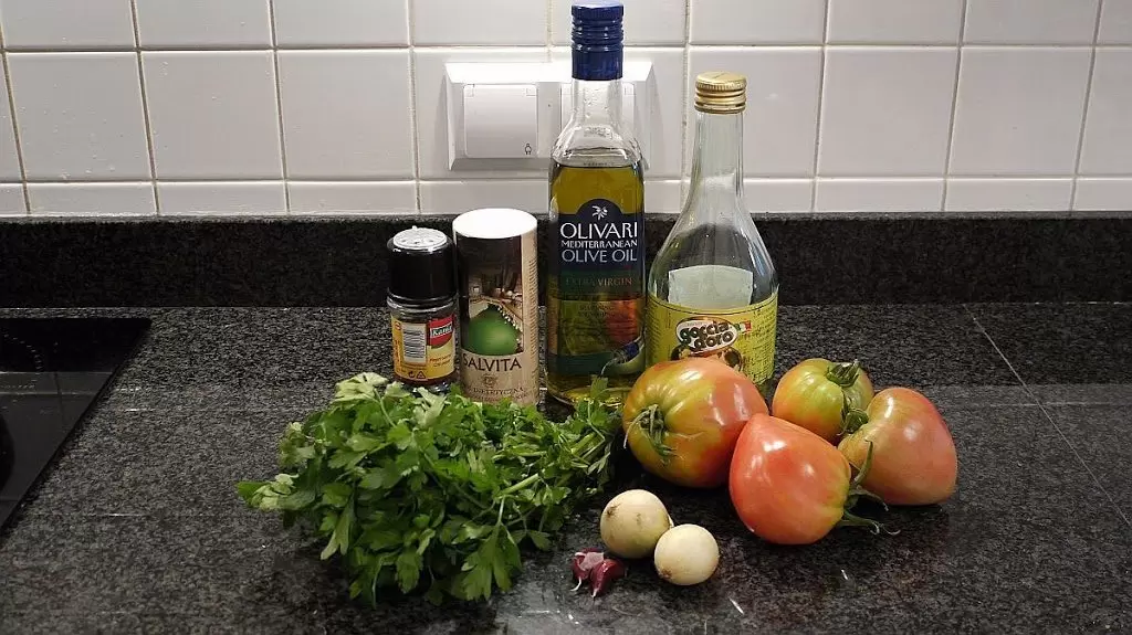salatka z pomidorow