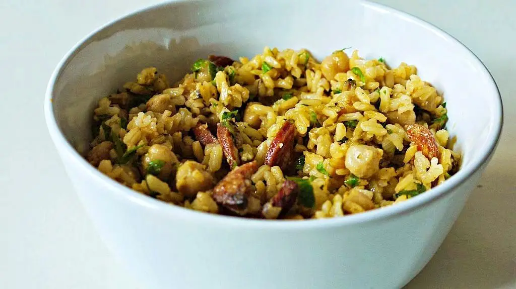 Ryż z chorizo