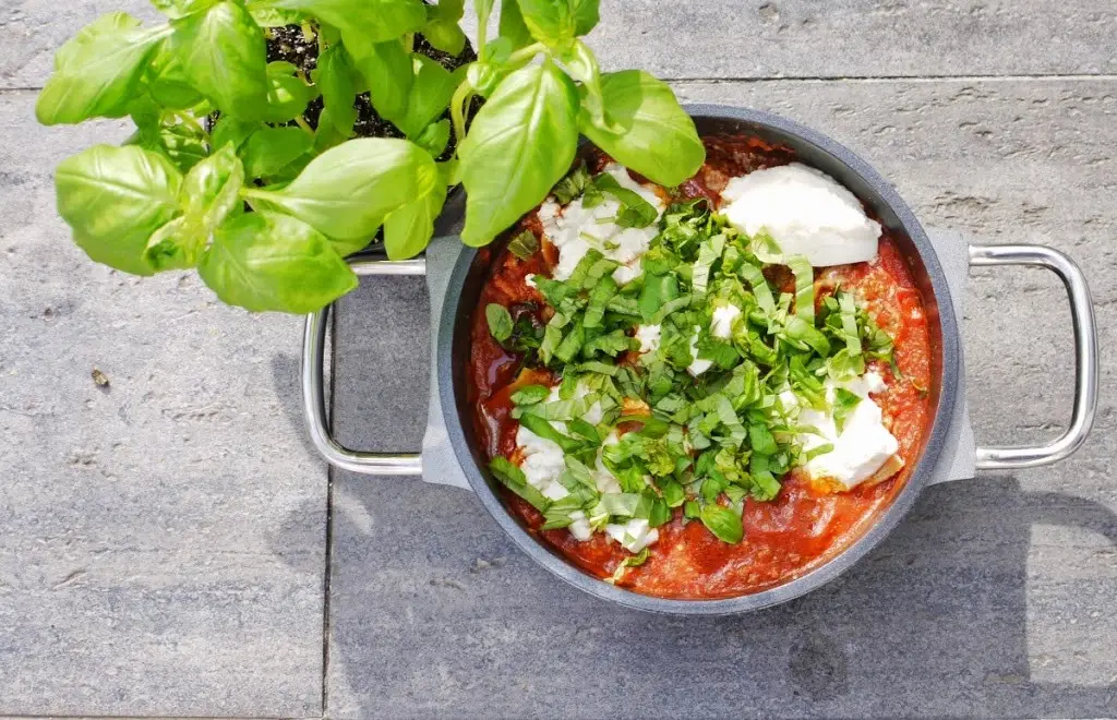 Proste lasagne bez pieczenia