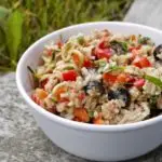 Sałatka ryżowa z tuńczykiem