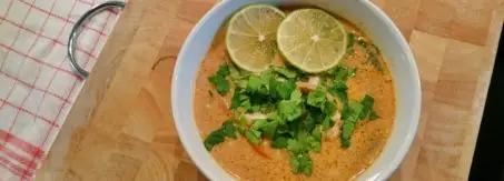 tajska zupa z kurczakiem