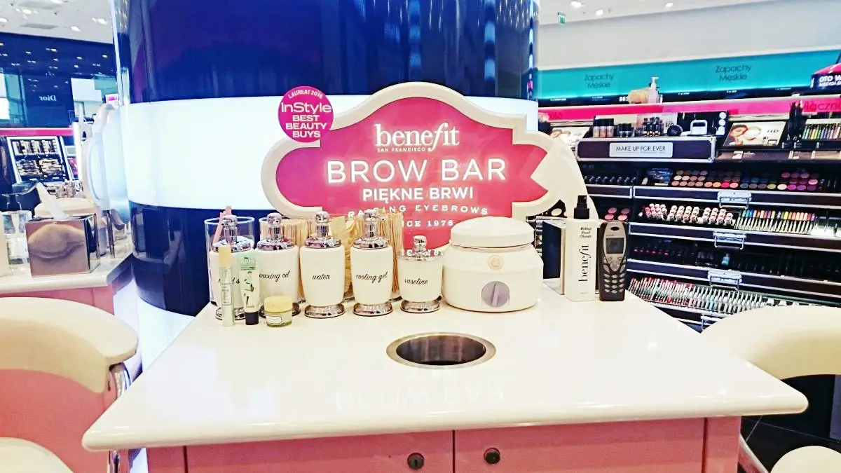Benefit brow bar – najlepsze brwi na świecie