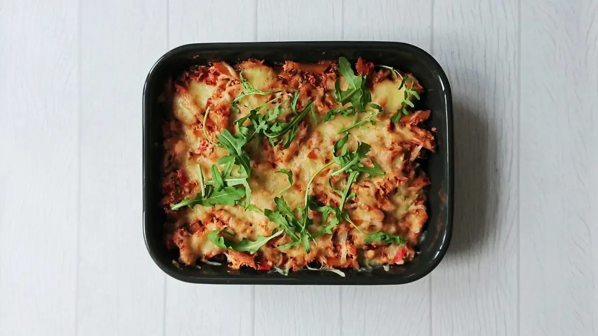 Zapiekanka z białym serem