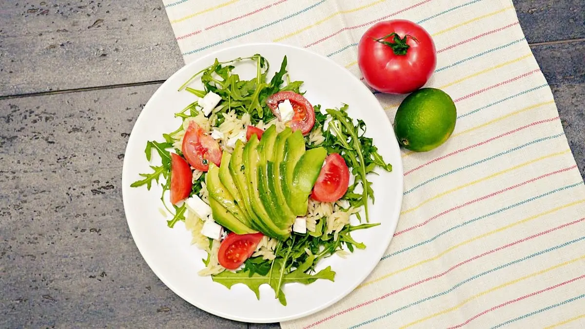 Makaron jak ryż czyli orzo: co to jest i jak go używać?