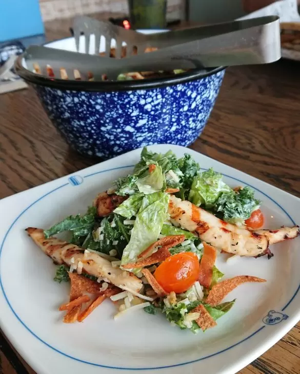 co warto zjesc w dubaju