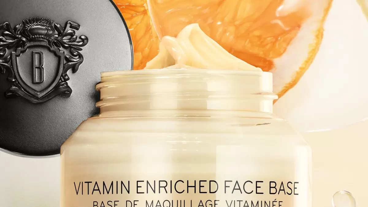 Kosmetyki z retinolem Dr Irena Eris, 2 specjalistyczne sera Yves Rocher i więcej – nowości kosmetyczne jesień 2022