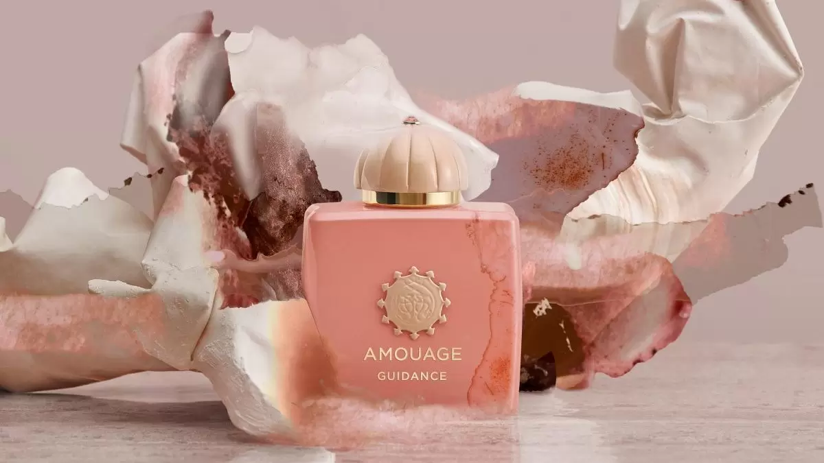 Nowe perfumy Amouage, Lash Dry Shampoo MAC Cosmetics i więcej – nowości kosmetyczne luty 2023